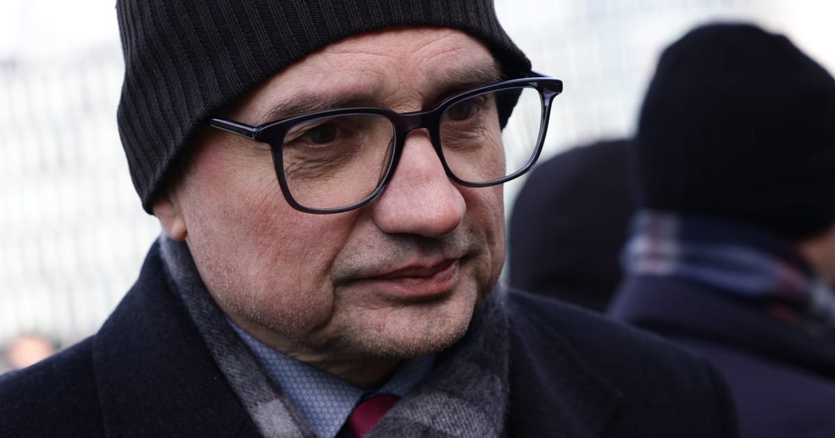 Polish court orders arrest of fugitive ex-Justice Minister Ziobro – POLITICO