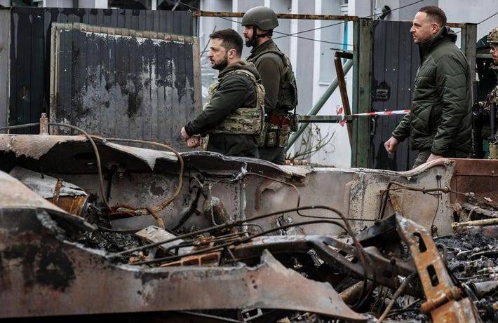 Russia bombards Ukraine; Walmart tops US$1 trillion