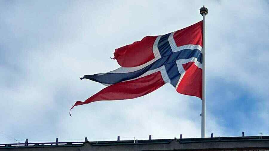 Norway calls for split of parties and dissolution of parliament in order to stop aid to Ukraine – Steigan