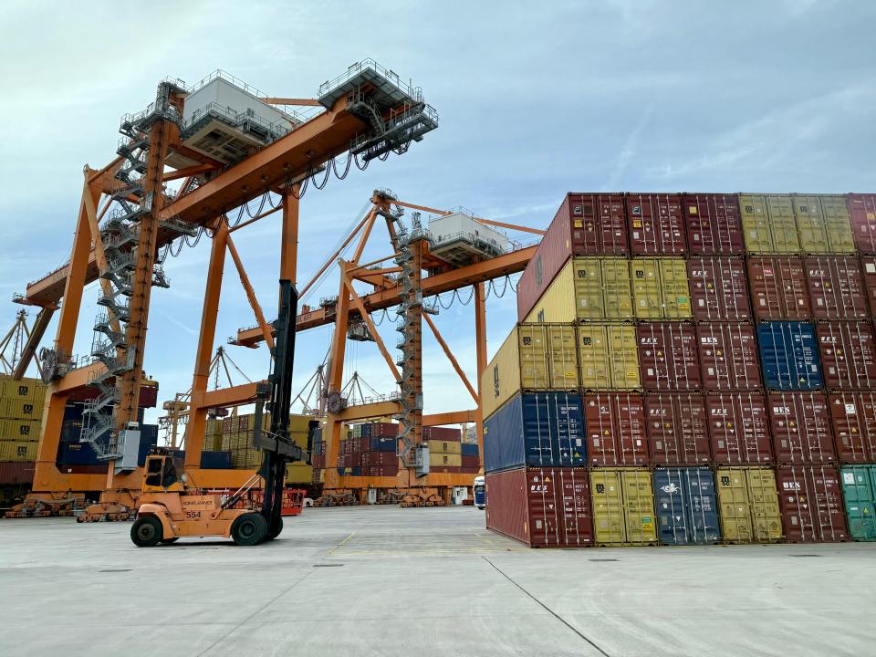 Turkmenistan, Russia’s Astrakhan take trade cooperation to next level