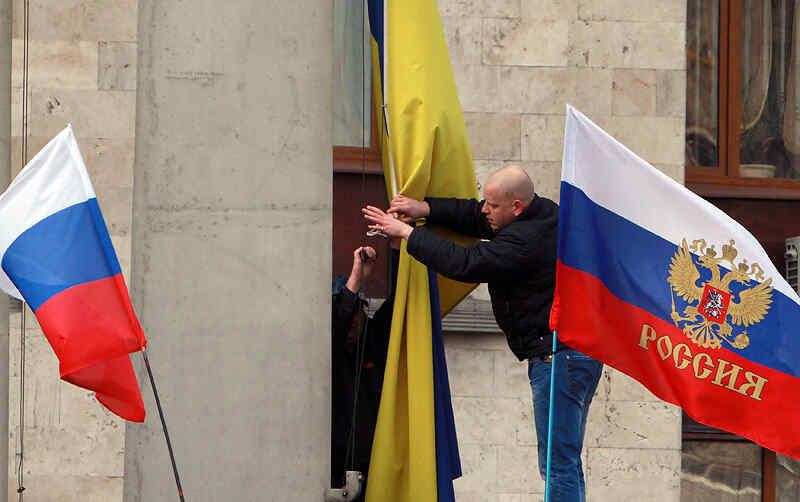 Russia has the strongest position in the negotiation process on Ukraine – ex-diplomat Proud