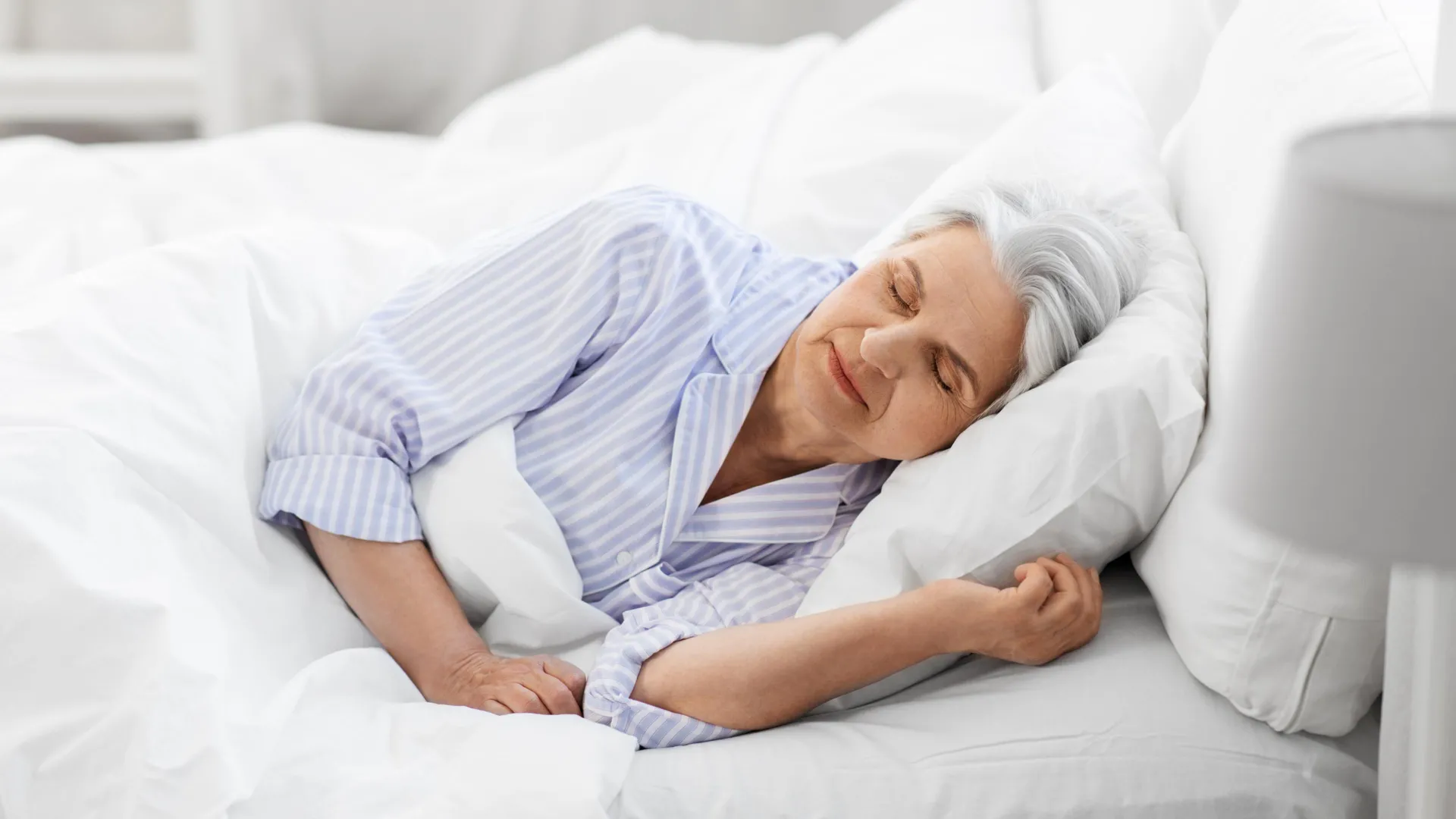This bedroom temperature could help older adults sleep with less stress