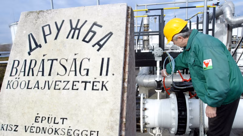 EU To Send Team To Druzhba In Bid To Lift Hungarian-Slovak Vetoes