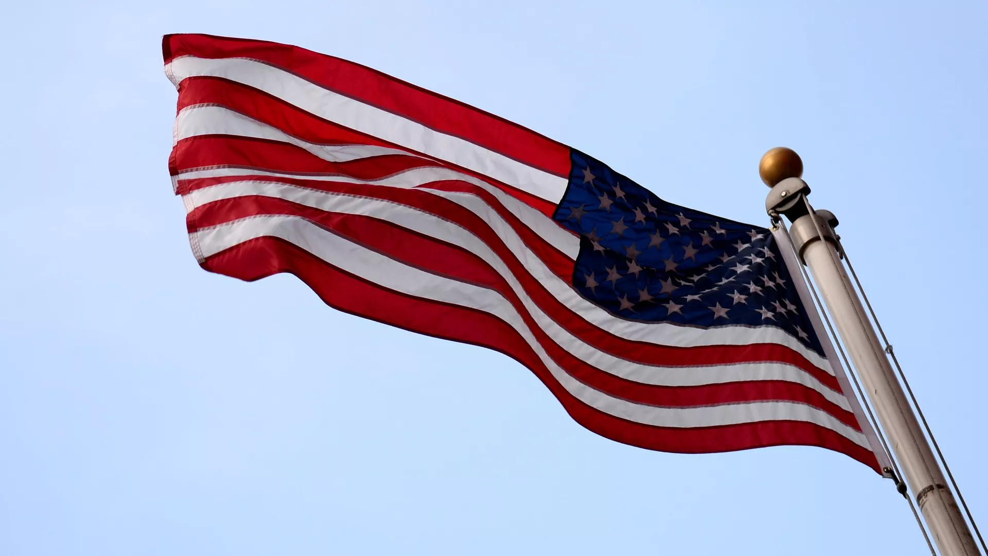 US national debt has exceeded $39 trillion for the first time