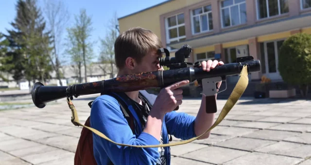 Students and schoolchildren in Ukraine will undergo training at Ukrainian Armed Forces training grounds