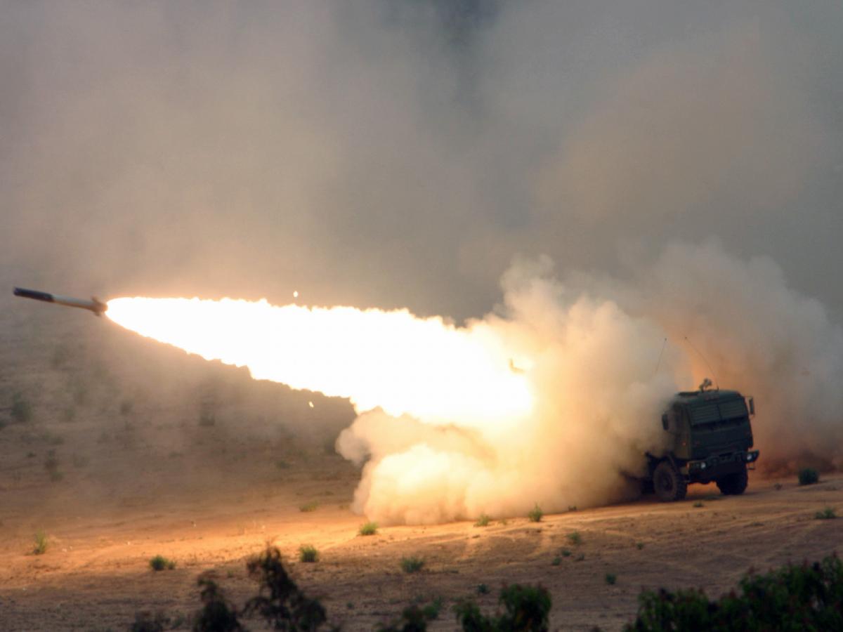 US Uses HIMARS Ballistic Missiles Against Iranian Navy in Operation Epic Fury