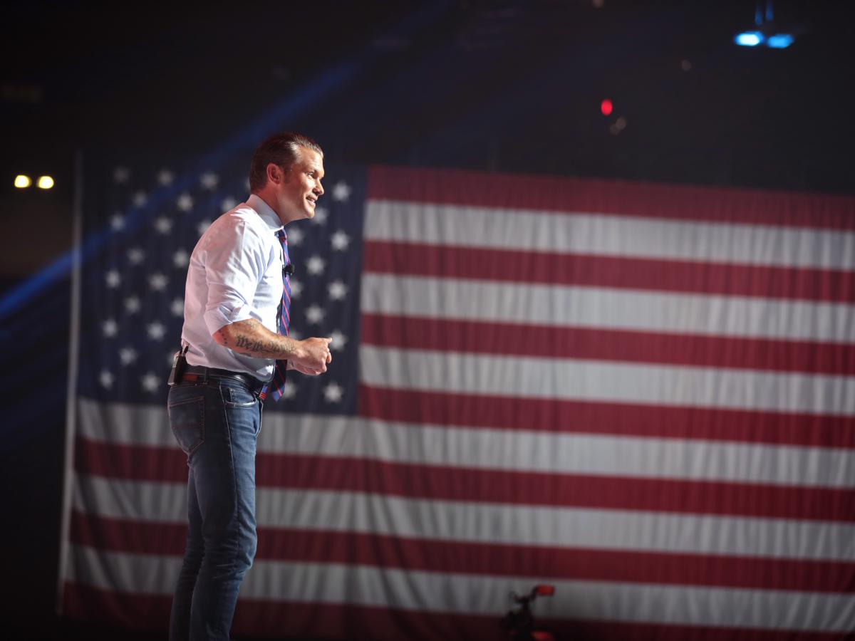 Pentagon Chief Hegseth Urges Keeping US Weapons at Home Instead of Sending to Ukraine