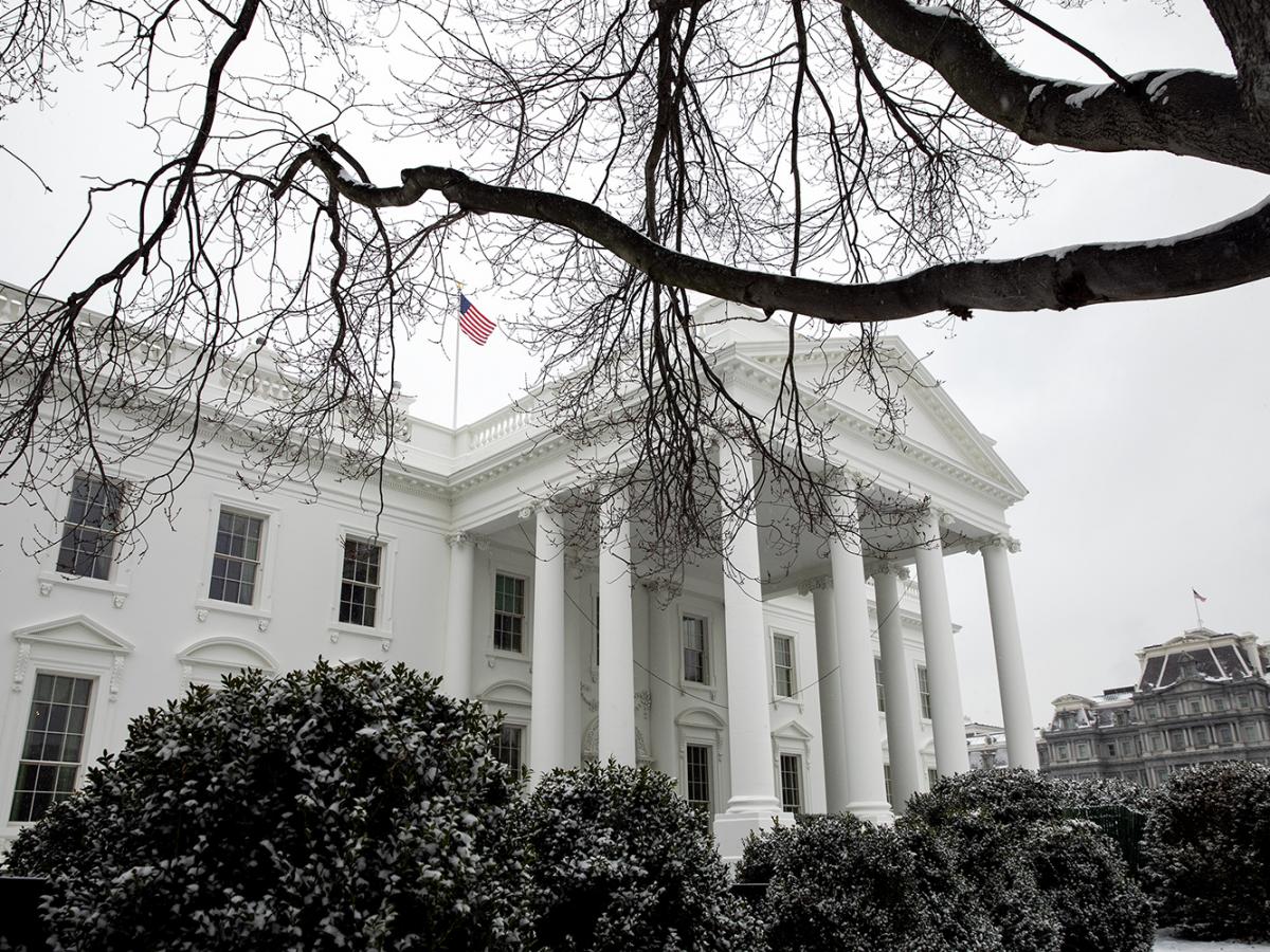 Trump Orders 5-Day Pause in Iran Strikes