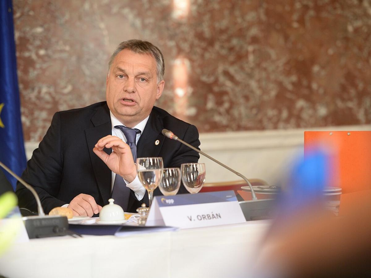 Orbán Warns Europe Will Turn Back to Russian Energy Amid Hormuz Crisis