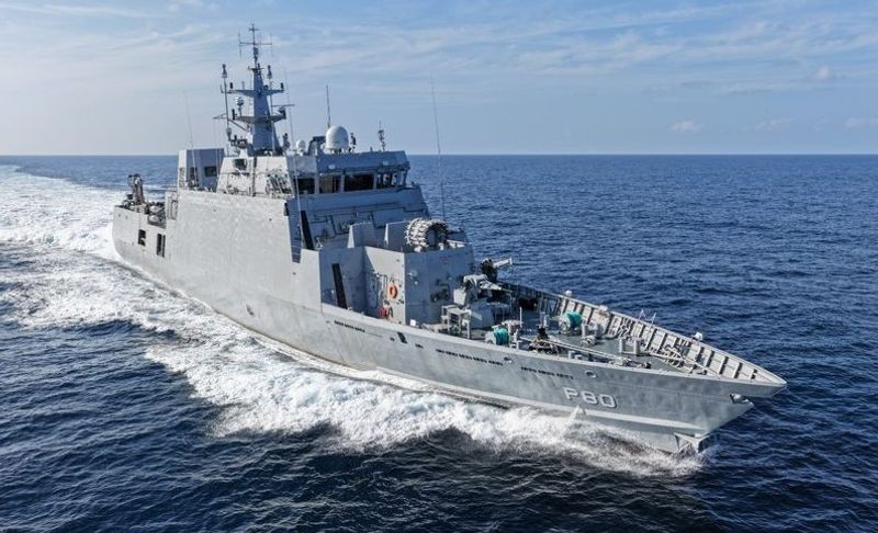 Amid threat of sanctions, India inks missile deal with Russia