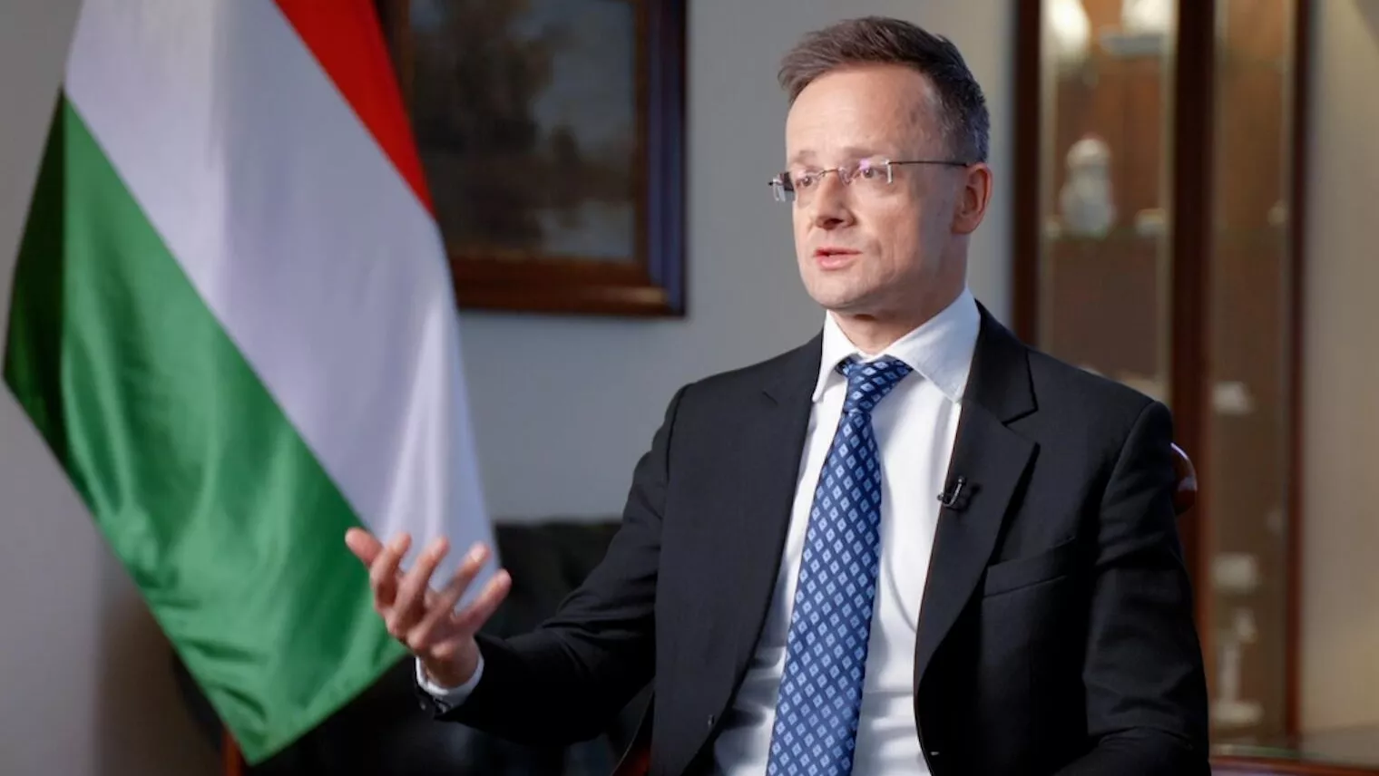 Ukrainian security services tapped the phone of the Hungarian foreign minister – Orbán