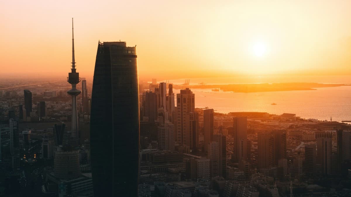 Oil Inches Higher as Iran Strikes Kuwait’s Mina Al-Ahmadi Refinery