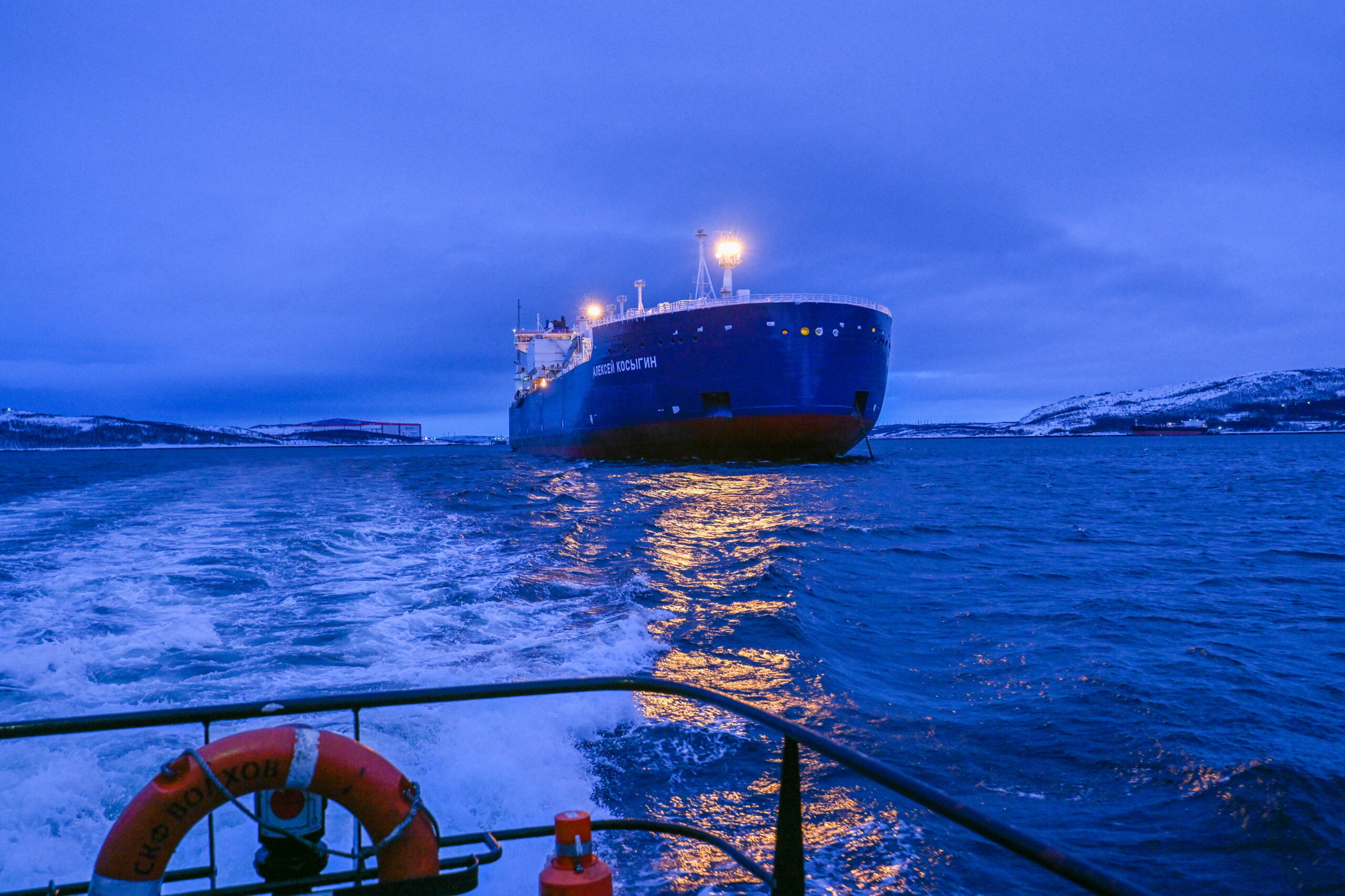 How sanctions are depriving Russia of its shot at LNG global leadership – Riddle Russia