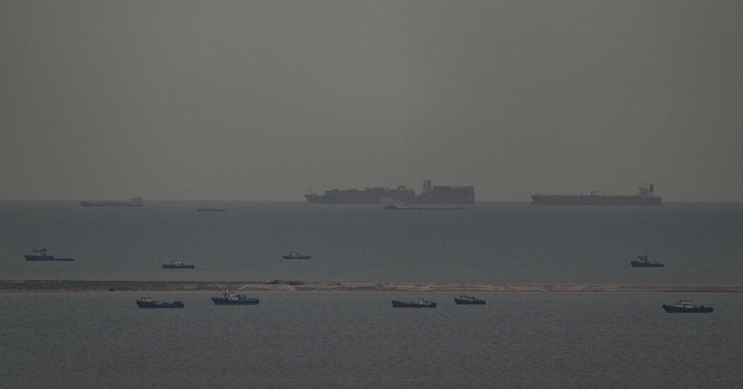 Iran Moves to Formalize Toll Plan in Strait of Hormuz