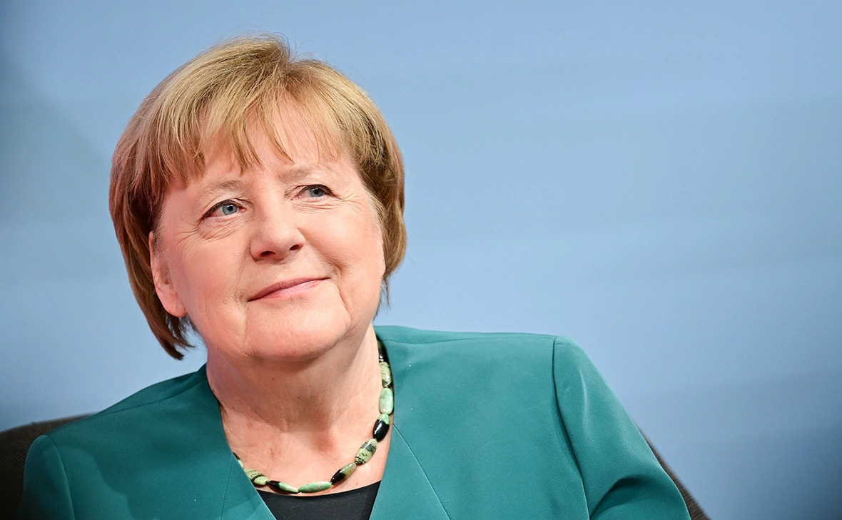 Merkel urged Europe to establish dialogue with Russia