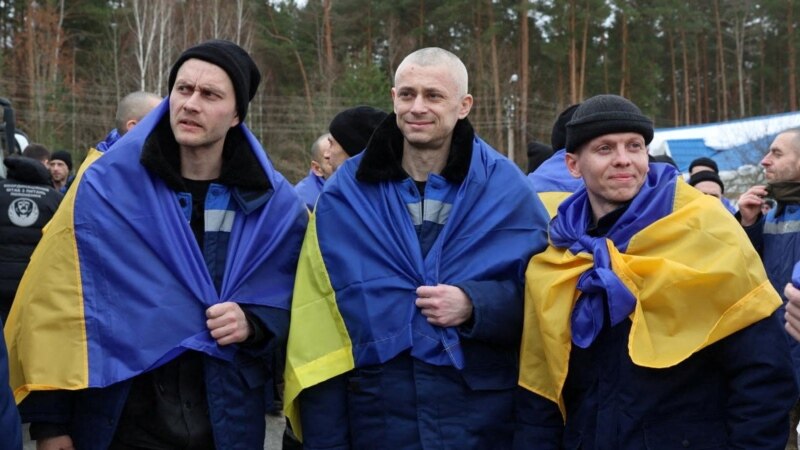 Ukraine, Russia Conduct 200-For-200 POW Exchange