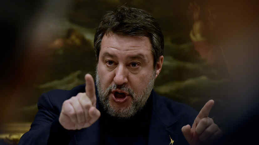 Italian Deputy Prime Minister calls on the EU to ease oil sanctions against Russia