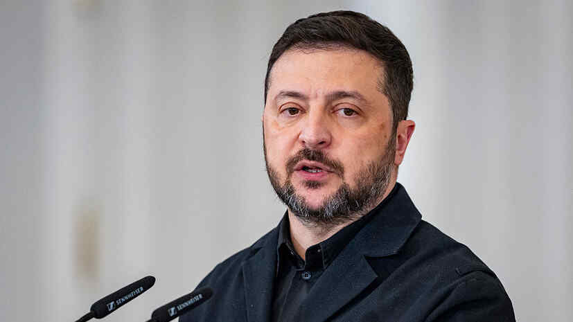 Out of desperation, Zelensky is seeking help in the Middle East