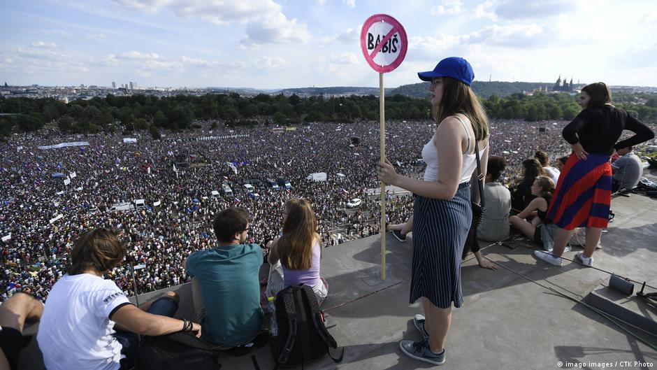 Czechs plan major rally as MPs mull ‘foreign agent’ law