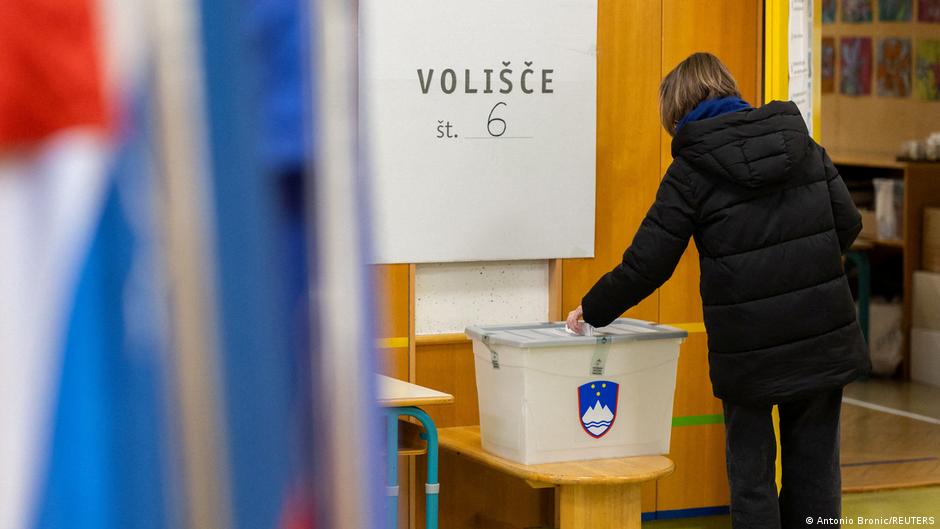 Slovenia election sees ruling party tied with opposition