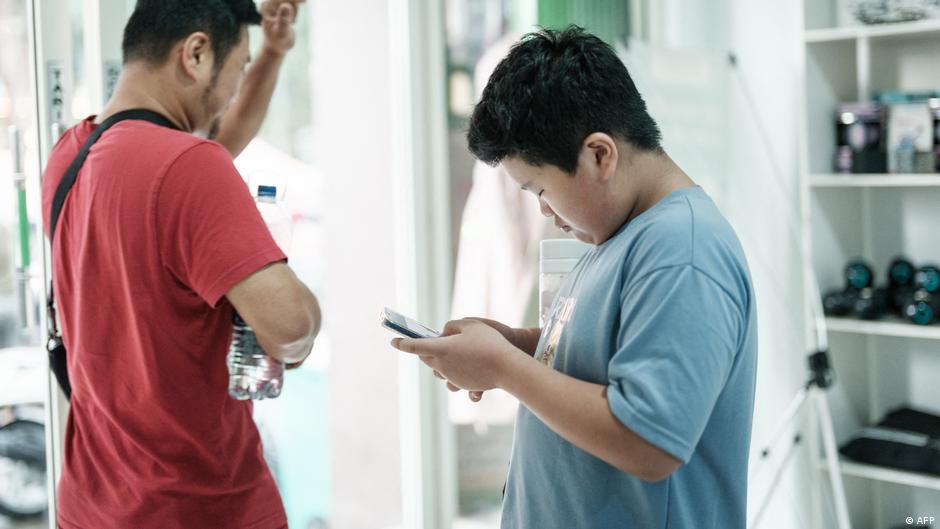 Indonesia rolls out social media ban for under-16s