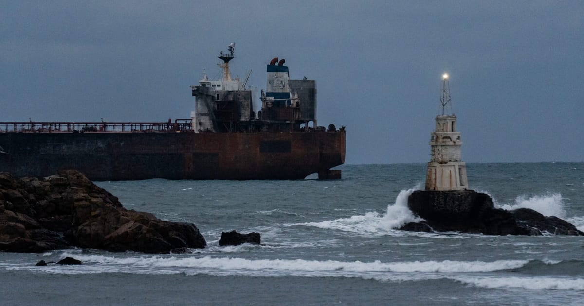 Rising oil prices throw Putin’s shadow fleet a lifeline – POLITICO