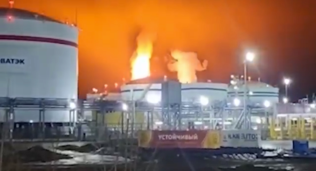 Ukraine Strikes Key Russian Energy Port 1,000 km Away, Disrupting Baltic Exports