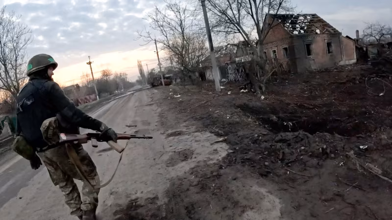 Between Shelling And Survival: Inside Kostyantynivka’s Last Evacuation Route