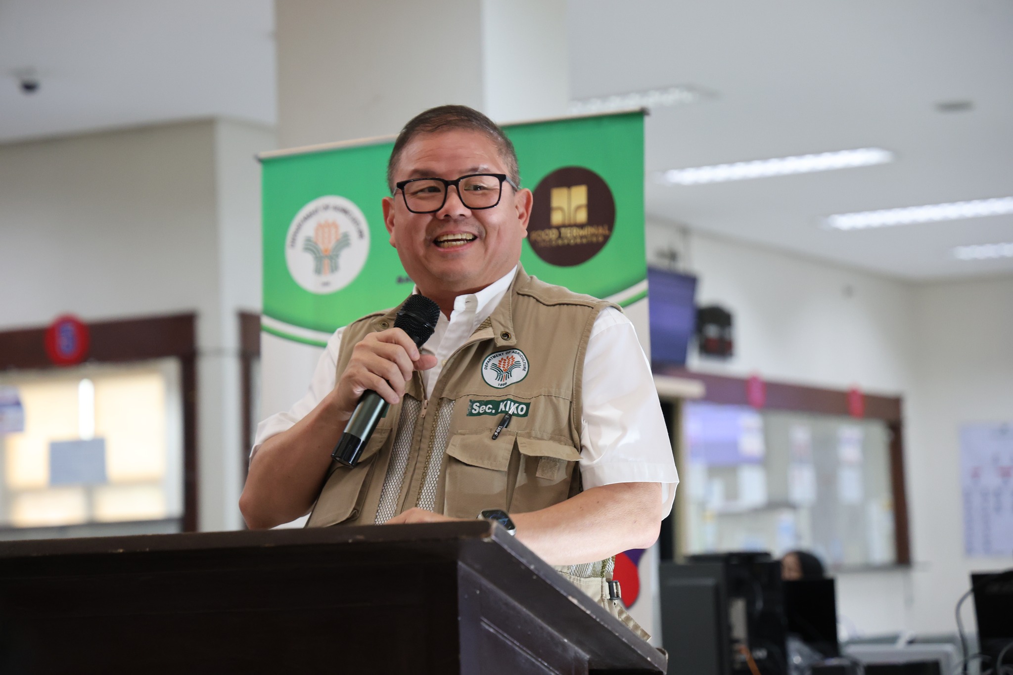 PH seeks fertilizer deals with China, Russia to ensure supply as costs spike