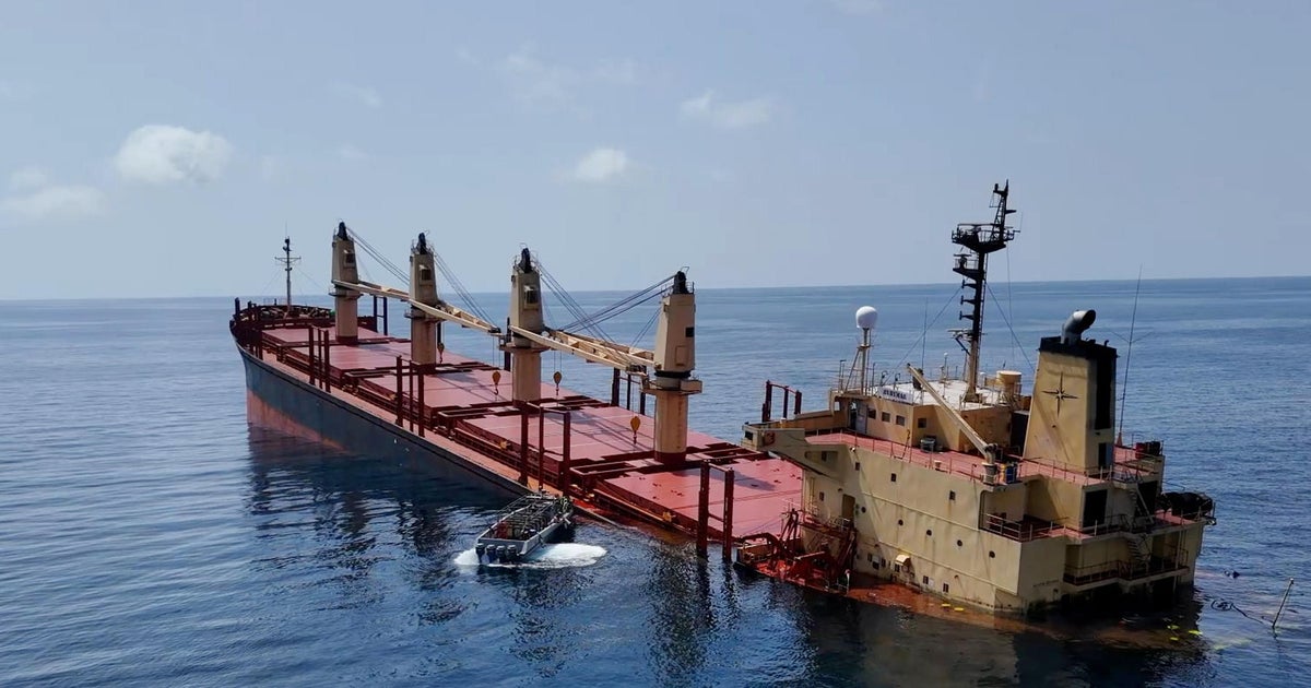 As Iran keeps Strait of Hormuz closed, it’s also threatening to target another vital Mideast shipping lane