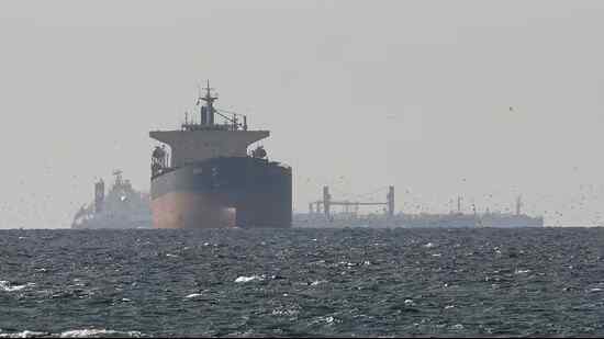 The crisis in the Persian Gulf has cost the oil industry more than $15 billion in revenue,