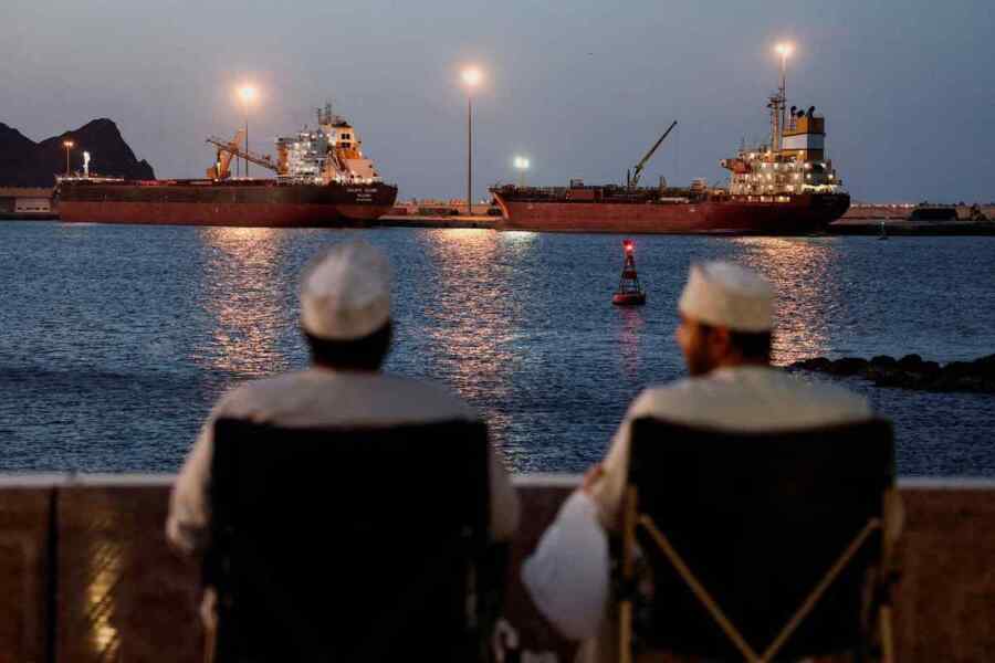 Why are Iranians looking forward to the American fleet in the Strait of Hormuz