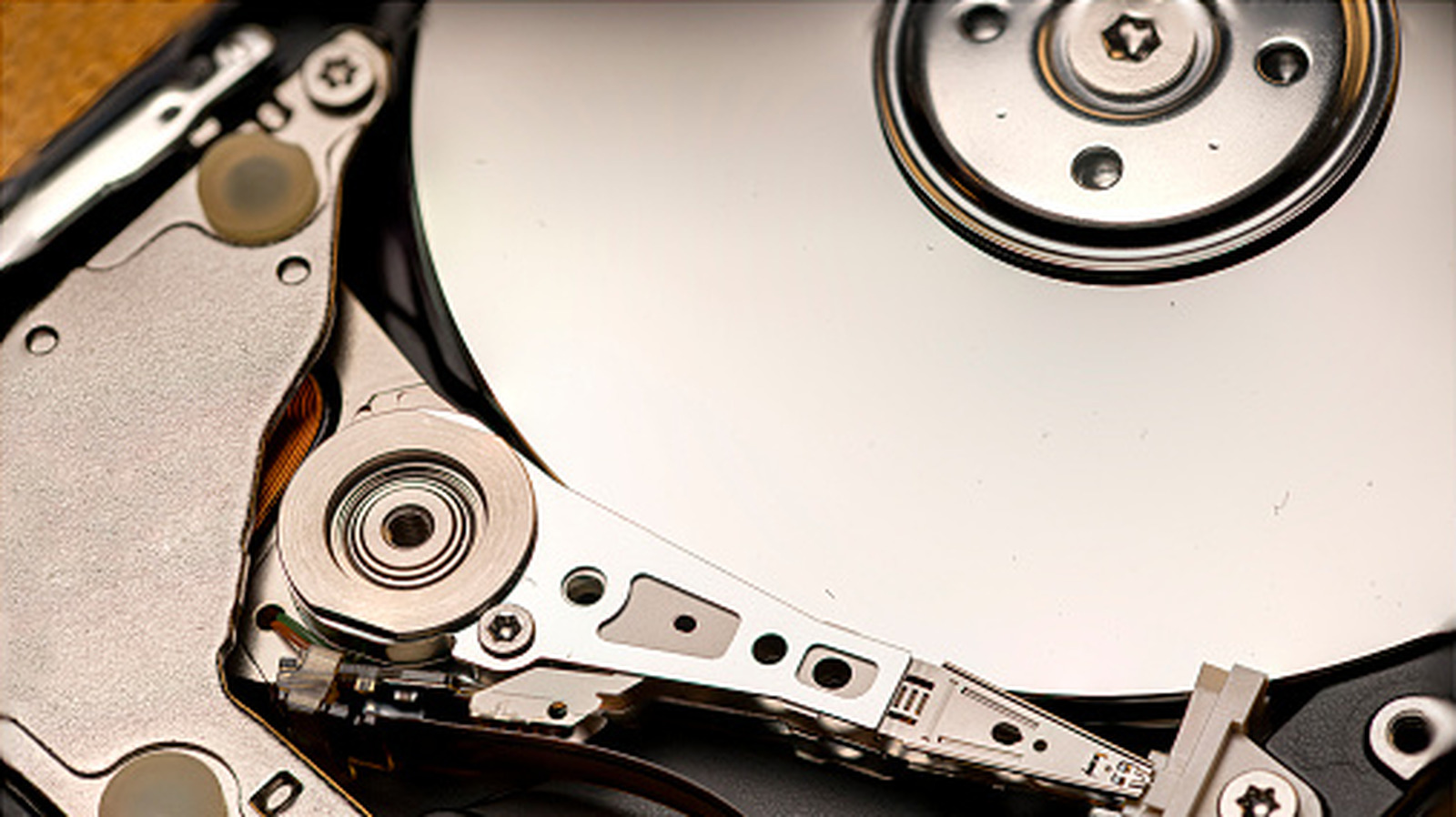 The Next Evolution Of Hard Drives Could Be Even More Sci-Fi Than We Thought