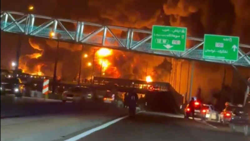 A fire broke out following an attack on the Assaluyeh industrial zone in Iran – Fars