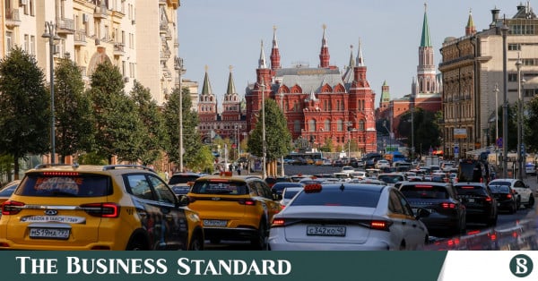 ‘Great crackdown’: Russia tightens the screws on the internet