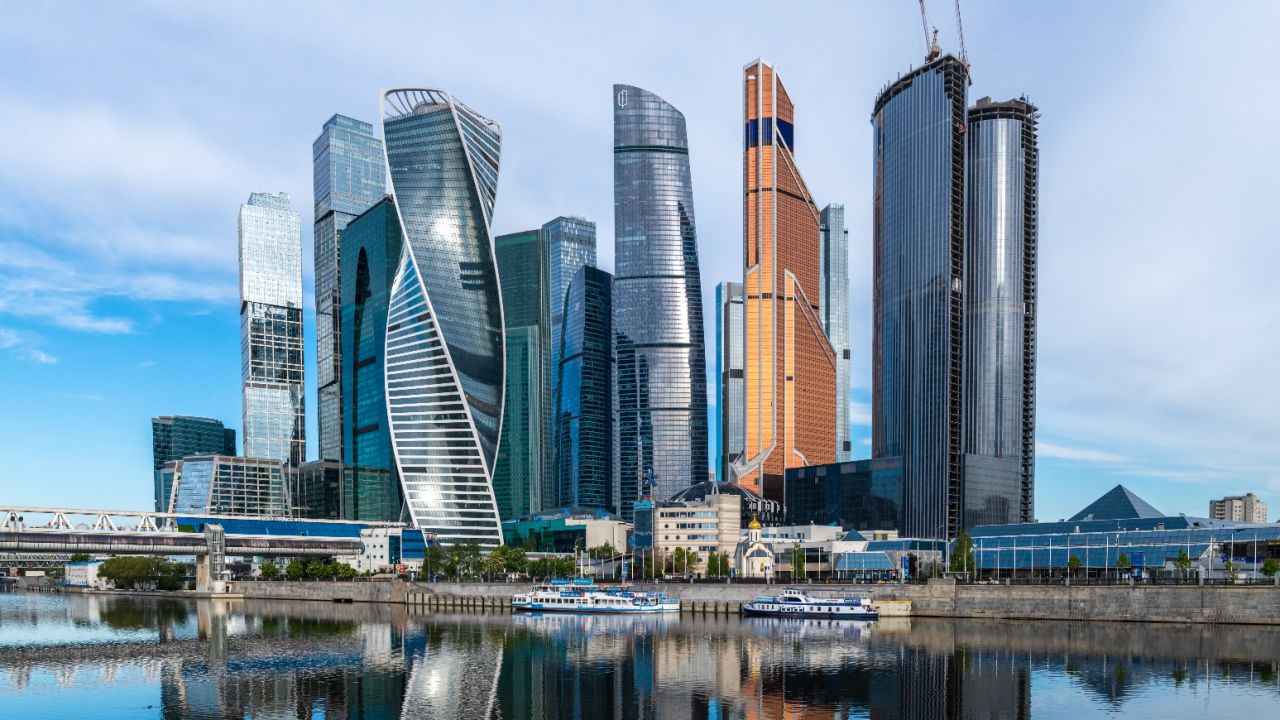 Moscow struggling with budget management – TVP World