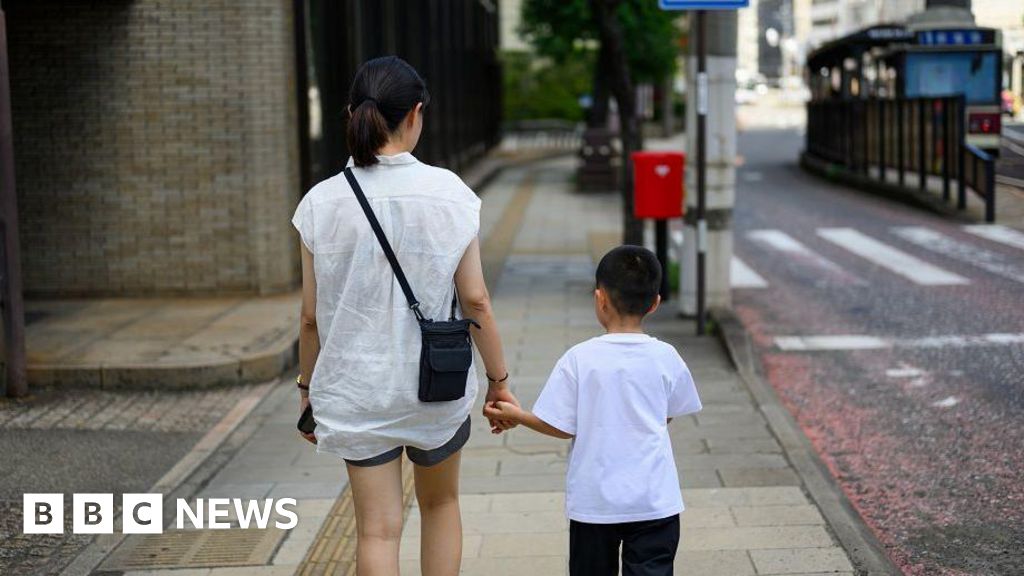 Divorced couples in Japan can now share custody of their children