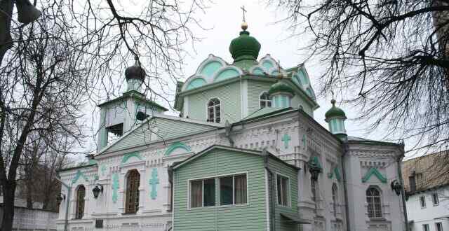 The Ukrainian Orthodox Church has reported that preparations are underway to seize the Church of the Holy Ascension in Kiev