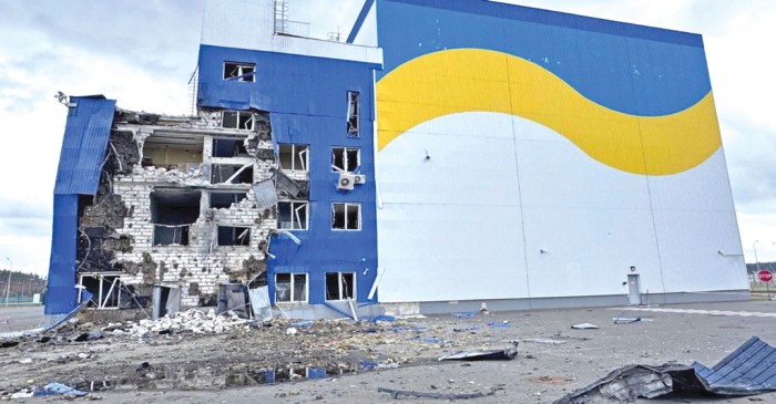 New Age | Russian strikes kill 5, damage nuclear facility in Ukraine