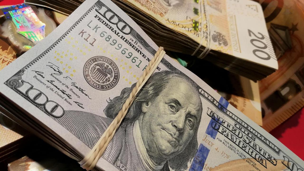US Treasury Chief Suggests Russia Could Return to Dollar System After Ukraine Conflict